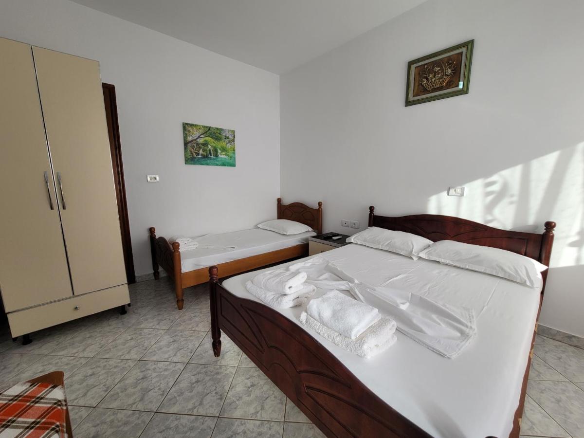 Guesthouse Shpetim Sarande Bagian luar foto